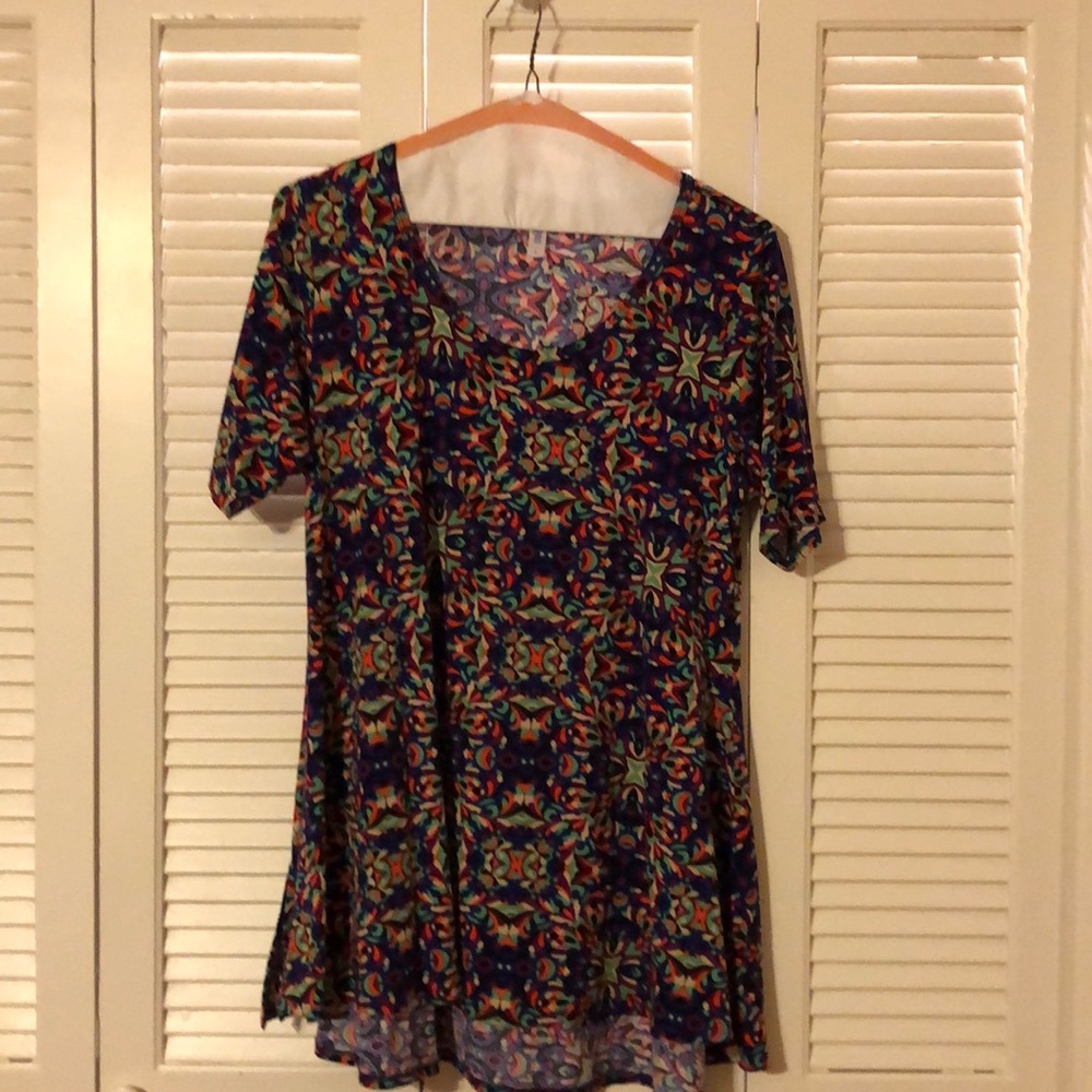 Lularoe Perfect T
